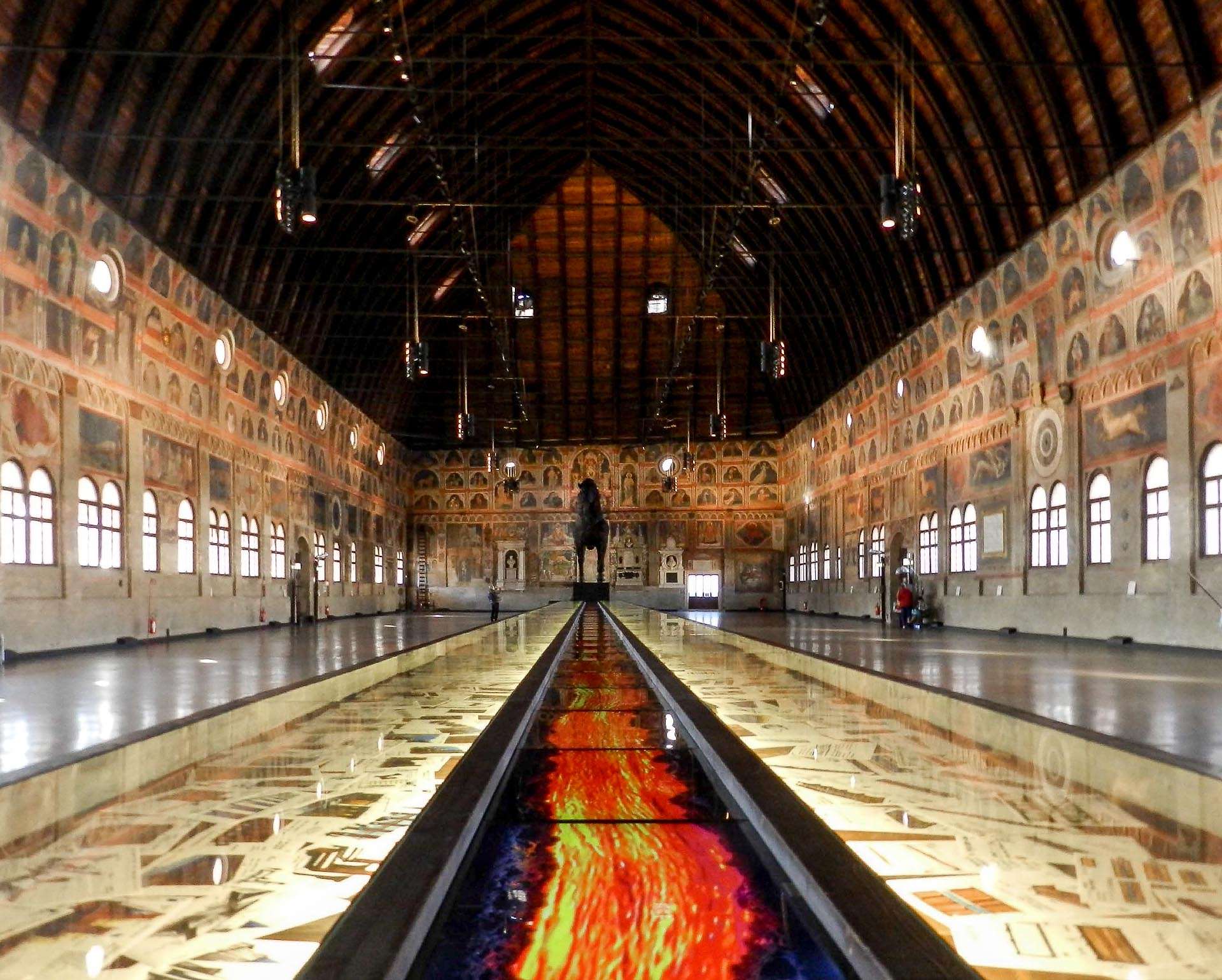 "Il Flusso della Ragione" mostra di Fabrizio Plessi. Palazzo della Ragione, Padova